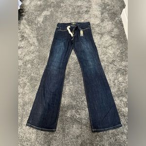Brand New Lucky Brand Jeans. Women’s size 4/27 long